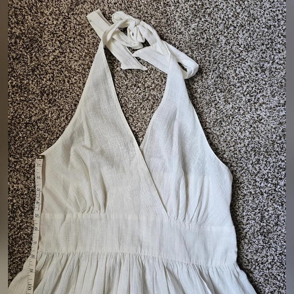 AE Halter Dress - Picture 3 of 6